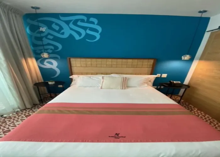 Hotel Auténtico Vertical