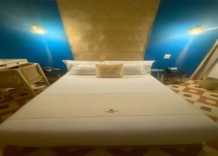 Hotel Auténtico Vertical 4*