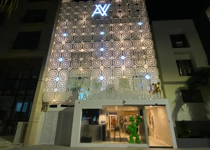 Hotel Auténtico Vertical Playa del Carmen