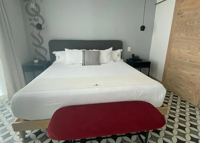 Hotel Auténtico Vertical Playa del Carmen