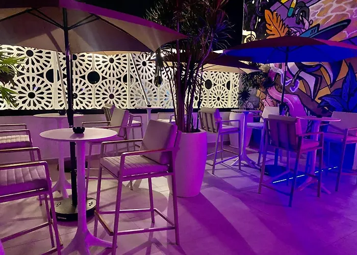 Auténtico Vertical Hotel Playa del Carmen