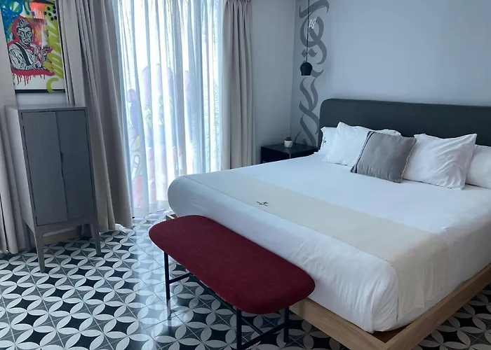 Auténtico Vertical Hotel Playa del Carmen