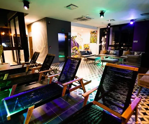 Auténtico Vertical Hotel 4*