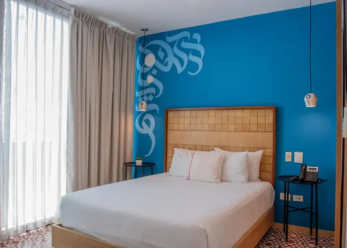 Hotel Pop Diez Boutique